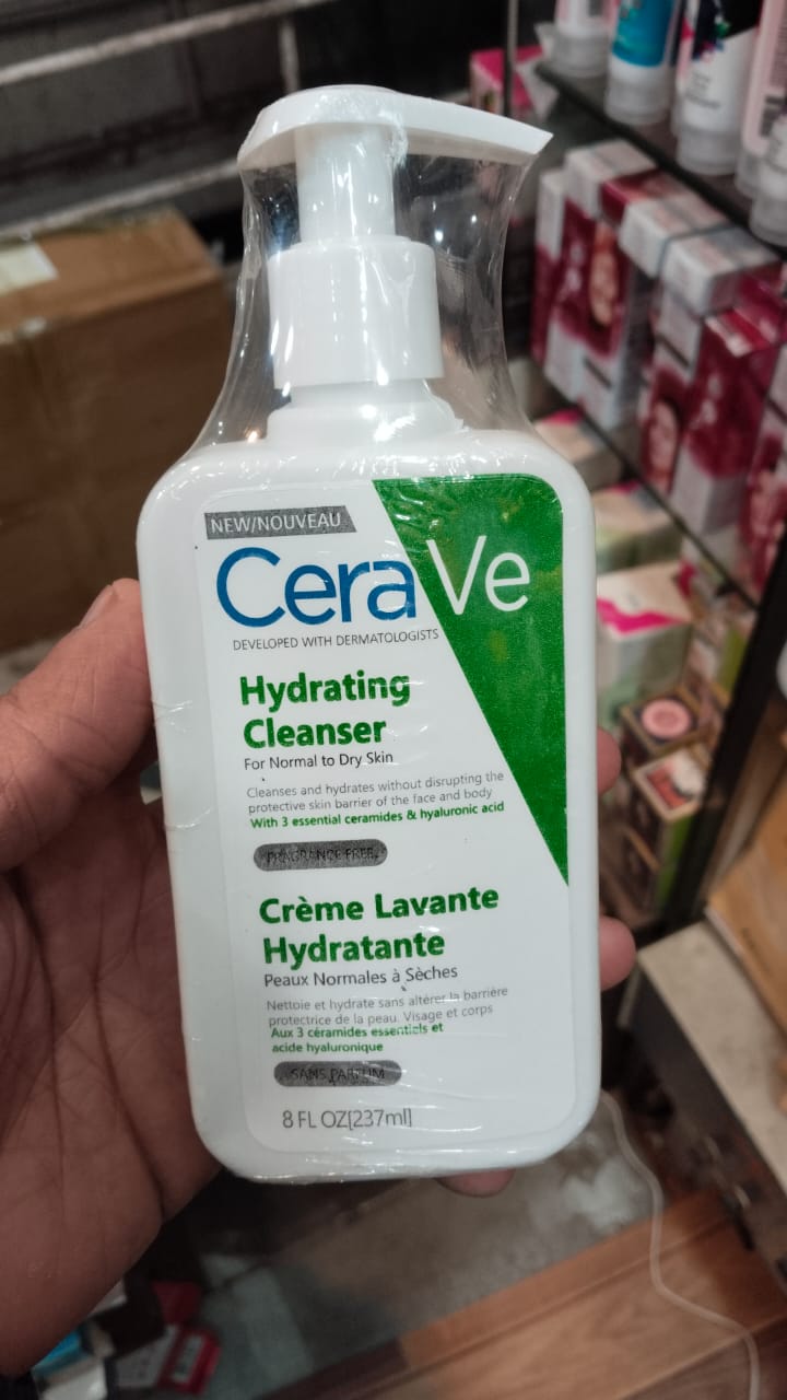 CeraVe Hydrating Cleanser with Hyaluronic Acid & Ceramides – Moisturizing Face Wash for Normal to Dry Skin (236ml)